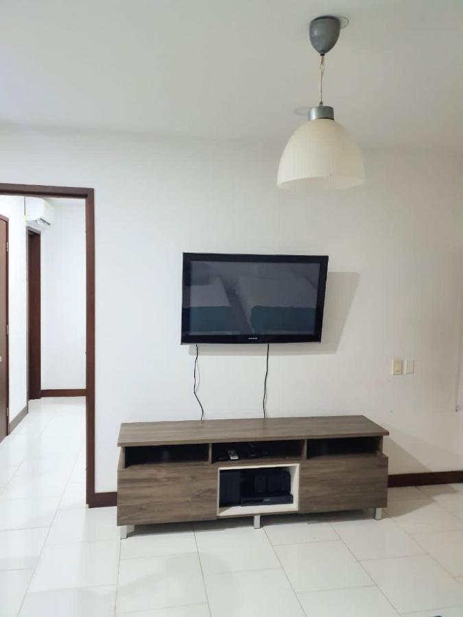 Edificio Frente Al Mar Con Playas Tranquilas *